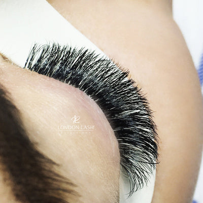 Russian Volume eyelash extensions